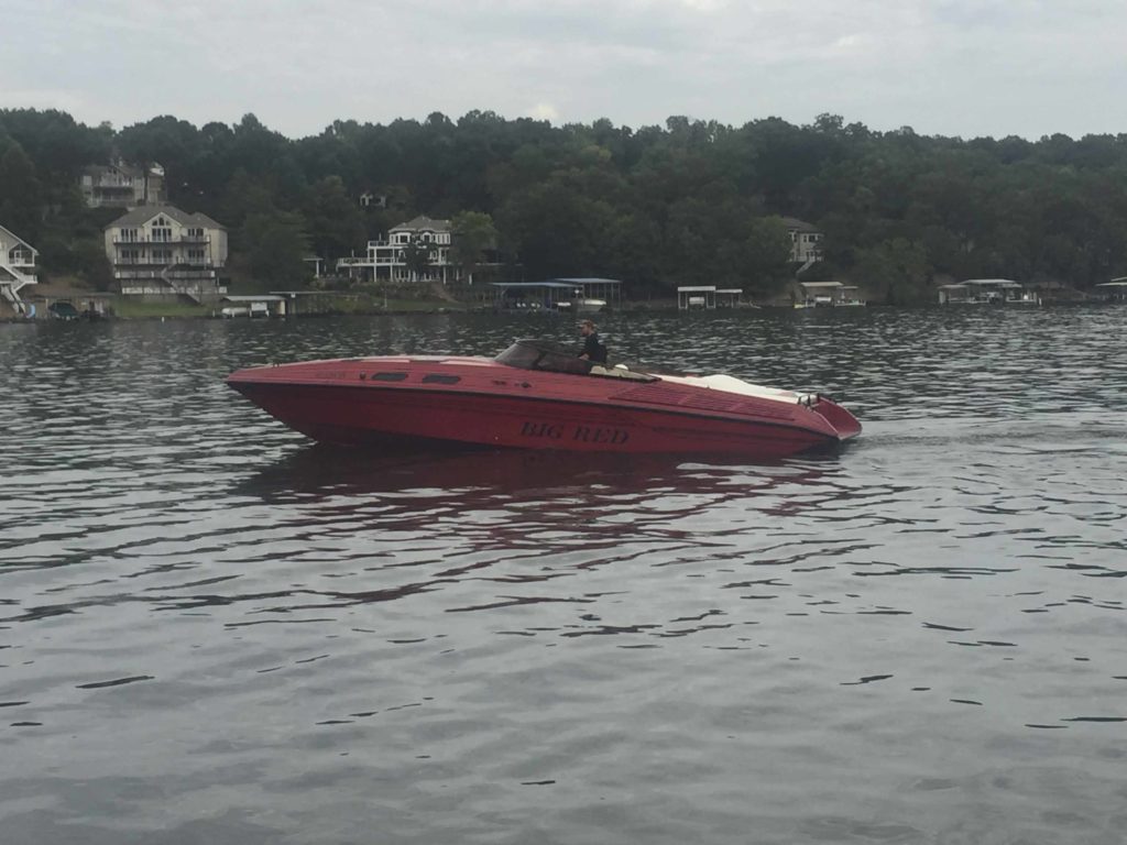 Mercury Dealer Lake of the Ozarks, MO Y Road Marine